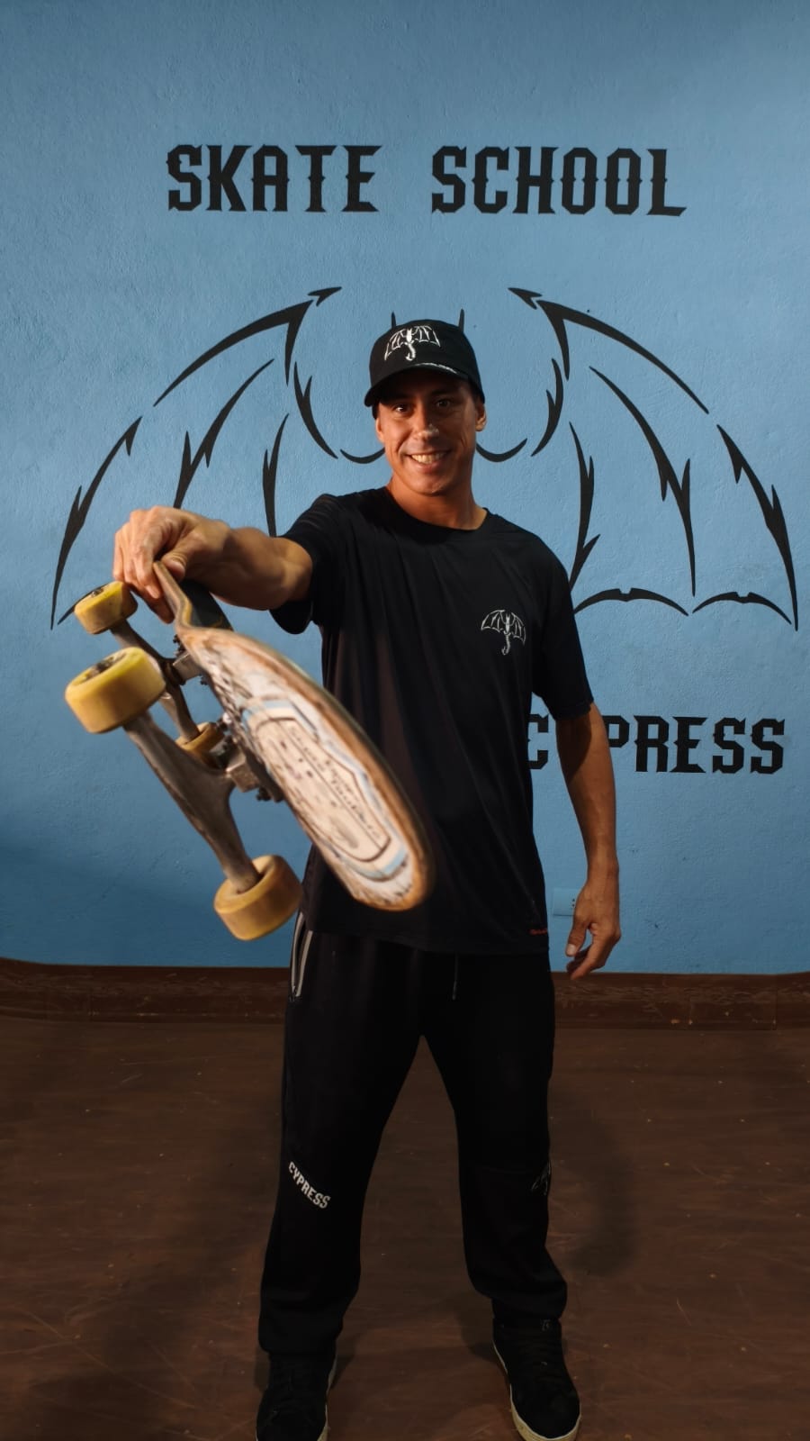 Cipriano em sessão de skate